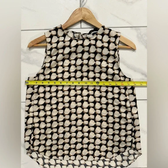 Banana Republic tank blouse in cream and black, size XS - Picture 6 of 8